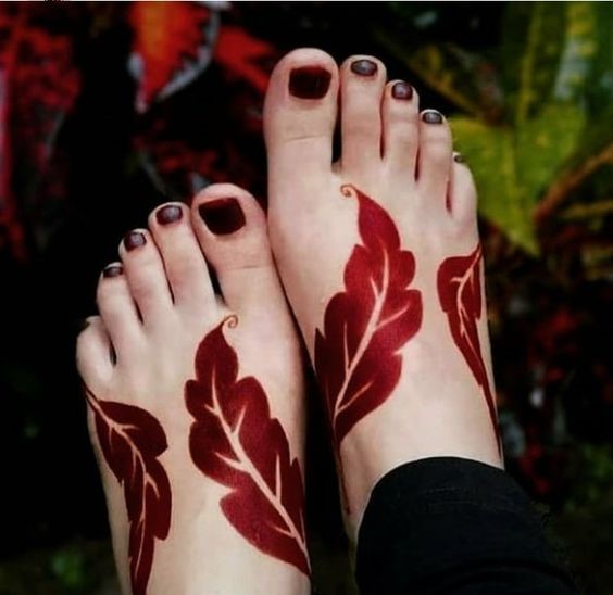 feet-henna-design