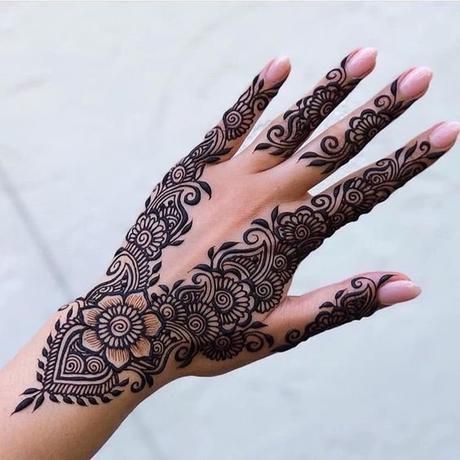 floral-arabic-mehndi