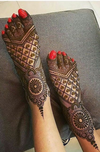foot-bridal-mehndi-design