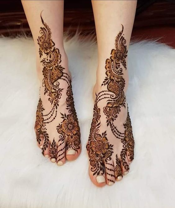 mehndi-foot