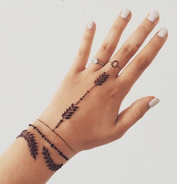 simple-bail-mehndi