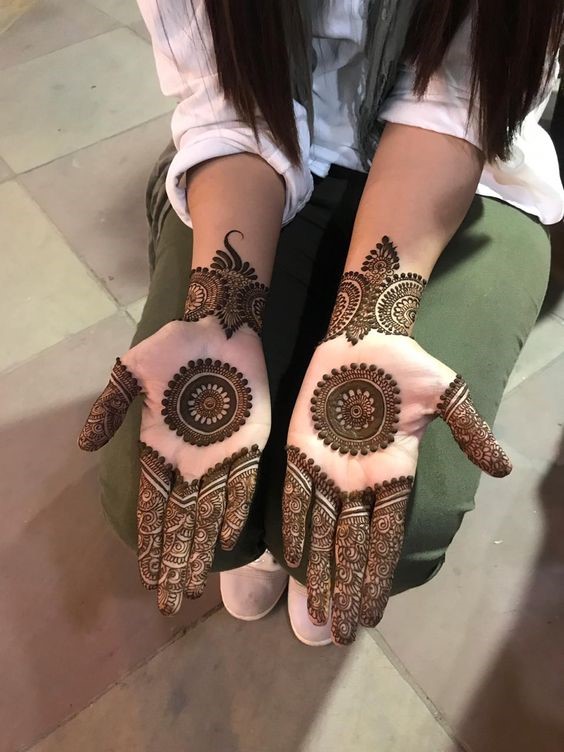 tiki-mehndi-design-for-bridal